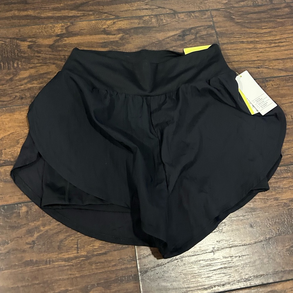 Black Women's Athletic Shorts 2-in-1 Run Shorts